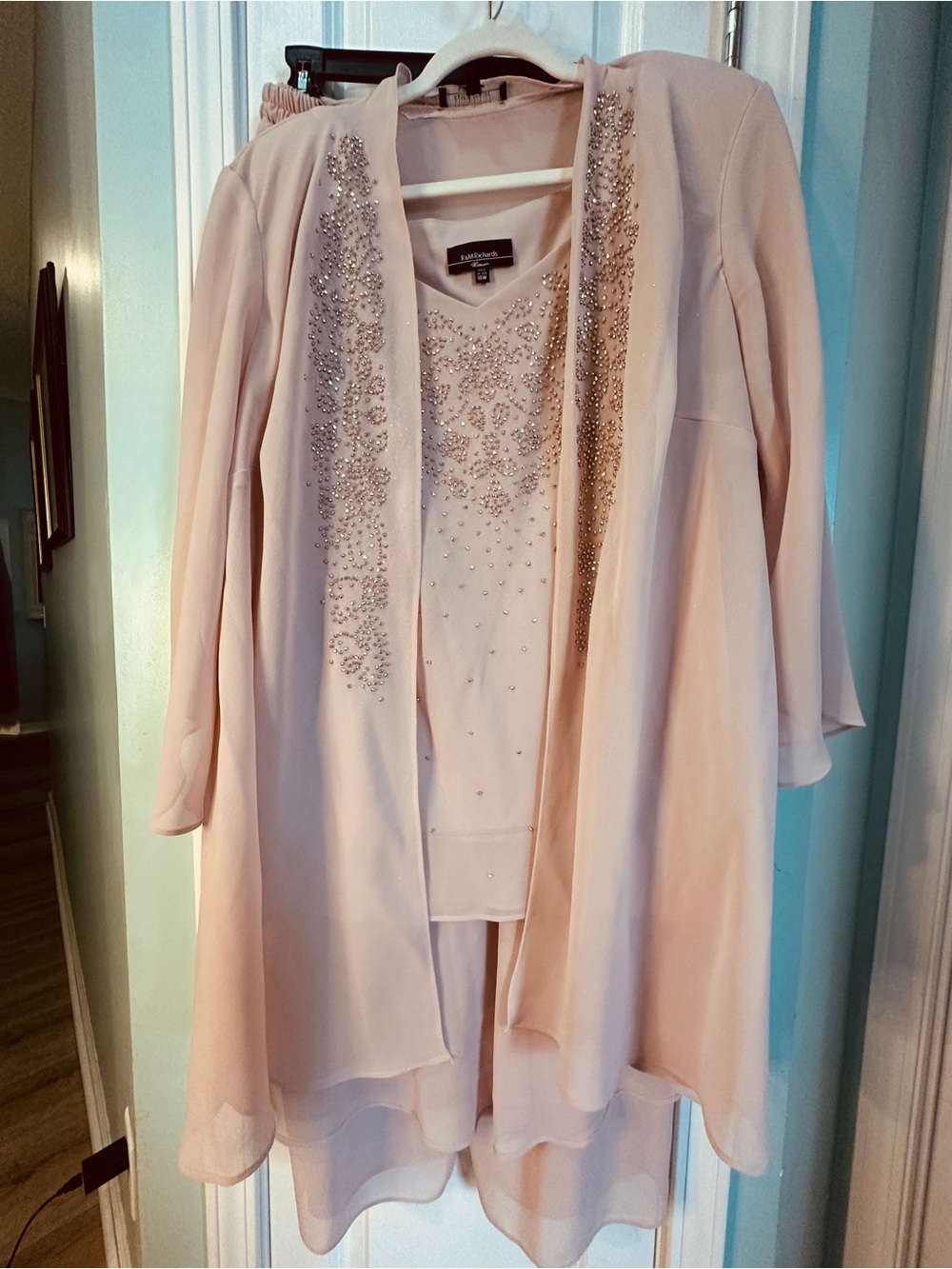 Women’s Pale Pink Embellished Open Front three piece outfit